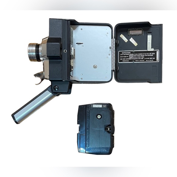 Vintage Bell & Howell Zoom Reflex Animation Autoload 8mm Movie Camera 1970s Case - Picture 3 of 10